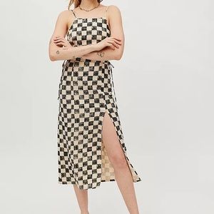 UO Valerie Linen Tie-Side Midi Dress